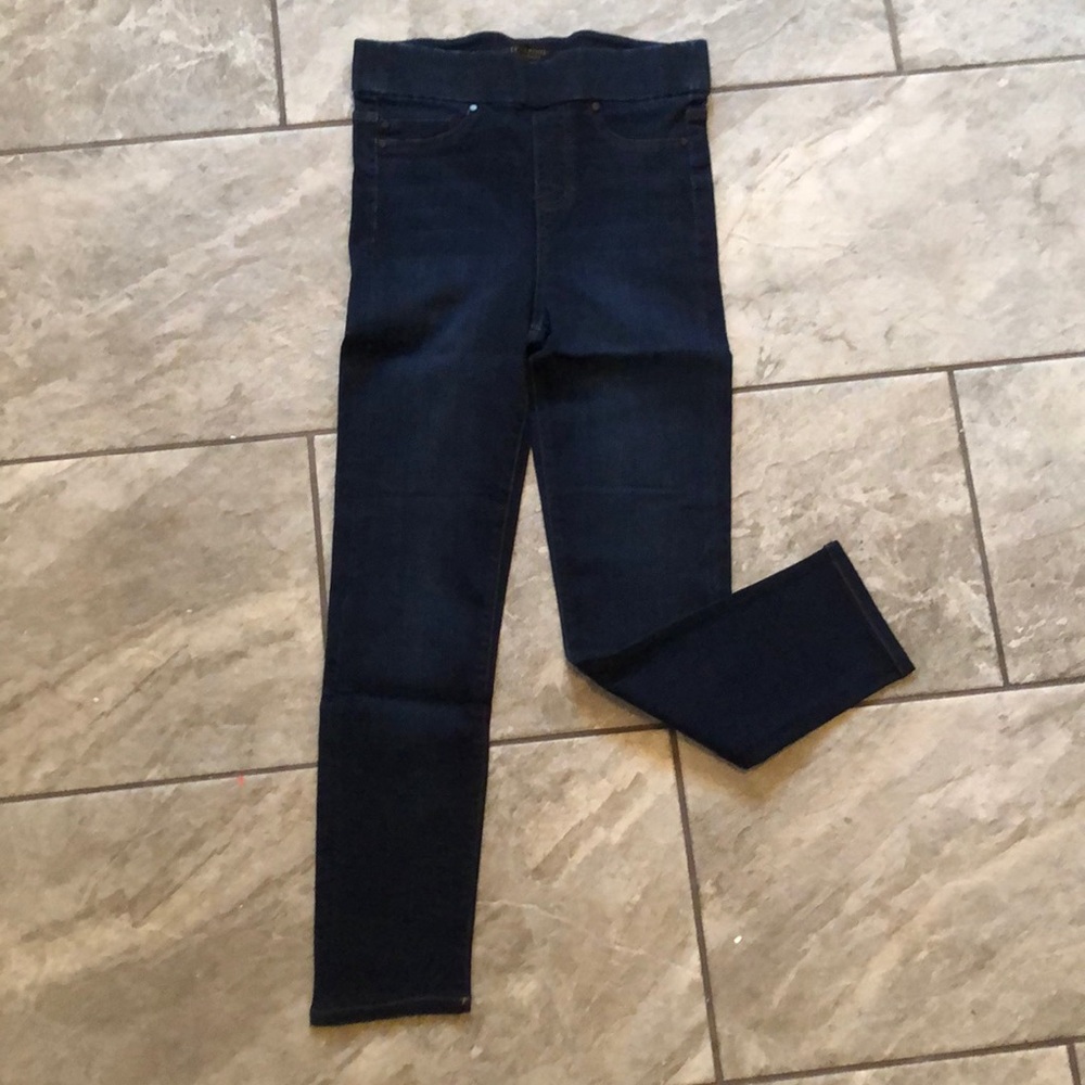 LIVERPOOL JEANS CO. Elastic waist dark wash skinny jean